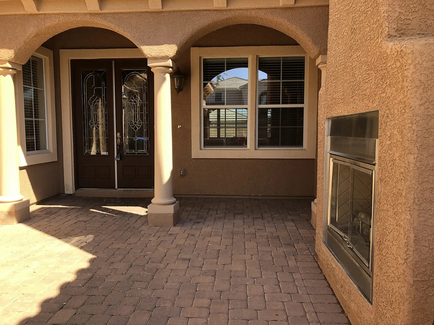 Gorgeous Anthem Highlands Pool Home For Lease! — Photo 3