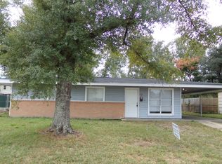 1324 Cactus Dr, Lake Charles, LA 70607
