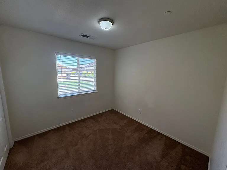 2111 Bella Oaks Dr — Photo 10