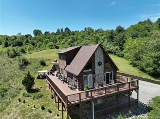 1536 Lucy Bell Rd, Crumpler, NC 28617
