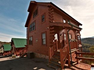 2840 White Oak Ridge Ln, Sevierville, TN 37862