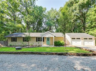 6737 Rural Point Rd, Mechanicsville, VA 23116
