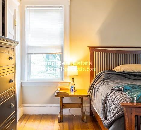 14 peirce st 9