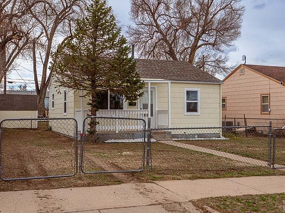 3rd image of 1214 Grace Ave