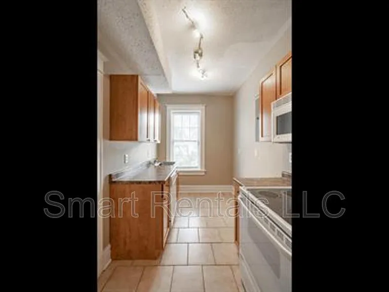 5855 Washington Blvd #2C — Photo 12