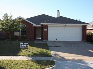 8725 Sumter Way, Fort Worth, TX 76244