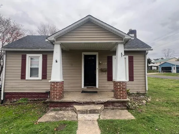 202 N Bennett Ave, Jackson, OH 45640