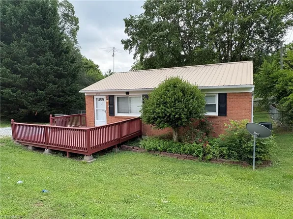 2410 Friends Ave, High Point, NC 27260