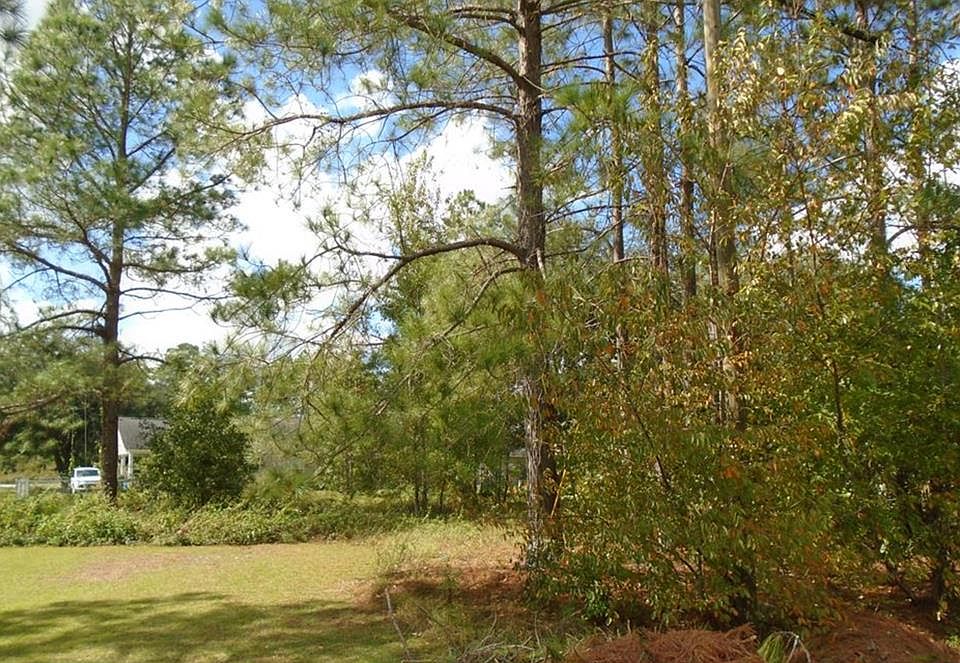 1st image of Next To> 405 Coventry Cir