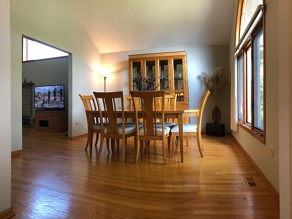 4th image of 8525 Brandau Ct