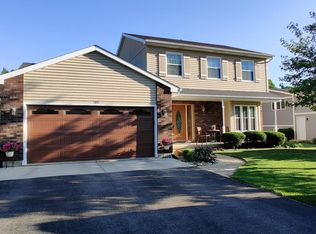 180 Tree Line, Antioch, IL 60002