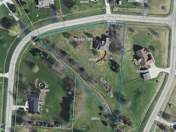 3rd image of 8033 Lytle Trails Rd