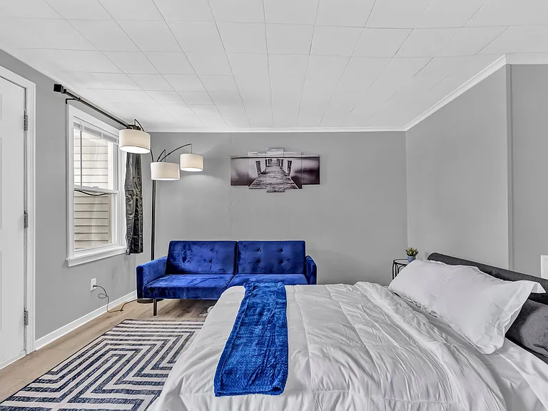 77 Union St #2 — Photo 16