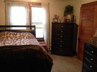 4450 McClure Ave APT 2, Gurnee, IL 60031