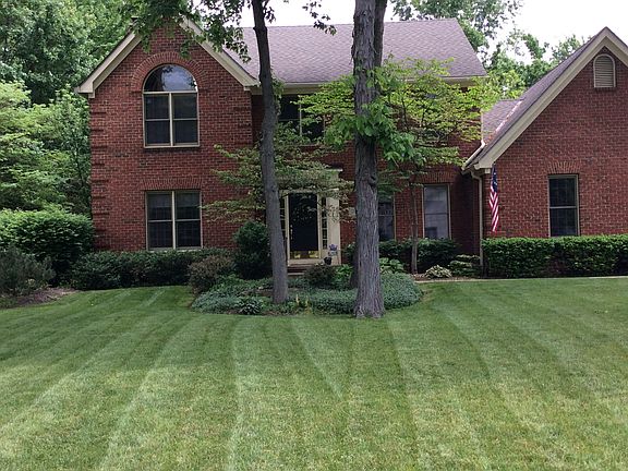 4th image of 1294 Pond Hollow Ln