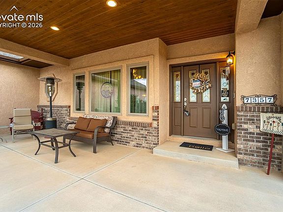 3rd image of 7357 Forestgate Dr
