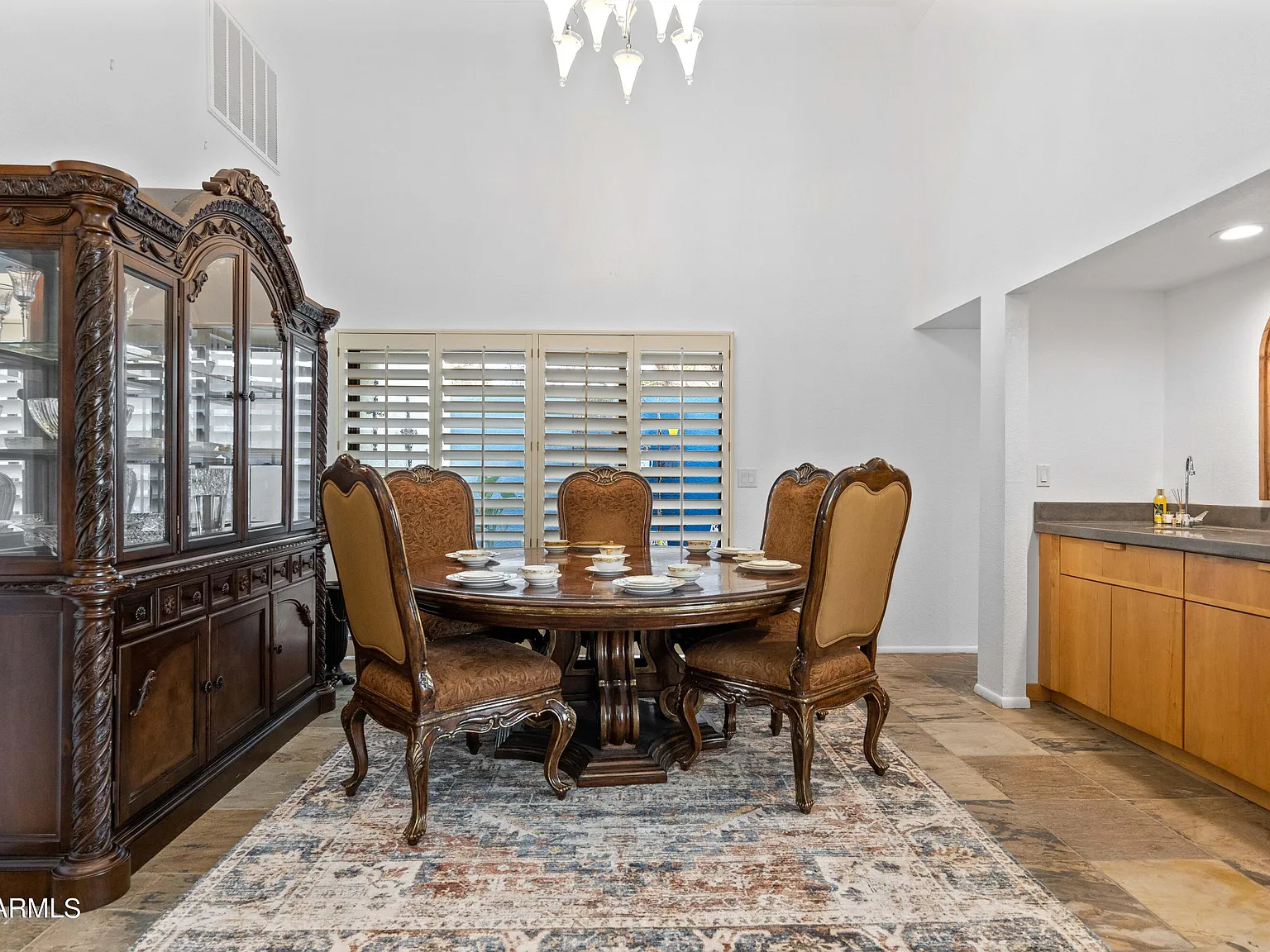 3 bed, 2.0 bath, 1788 sqft, $7,500 — Photo 4