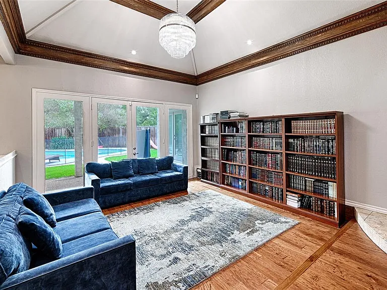 12504 Renoir Ln — Photo 4