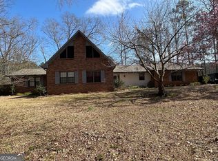 110 Sandy Dr, Stockbridge, GA 30281