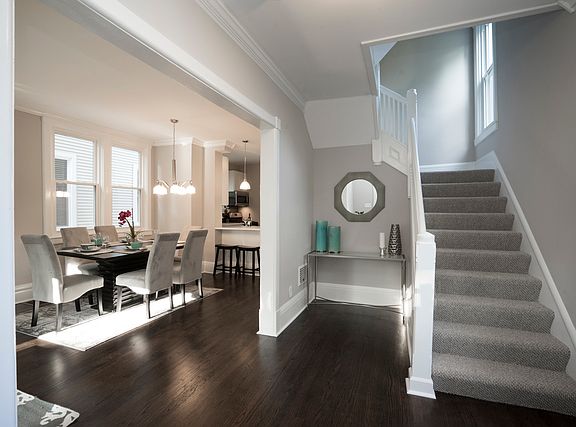 2nd image of 10808 S Hoyne Ave