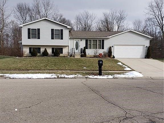 2nd image of 4724 Old Hickory Pl