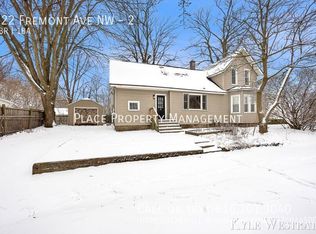 922 Fremont Ave NW #2, Grand Rapids, MI 49504