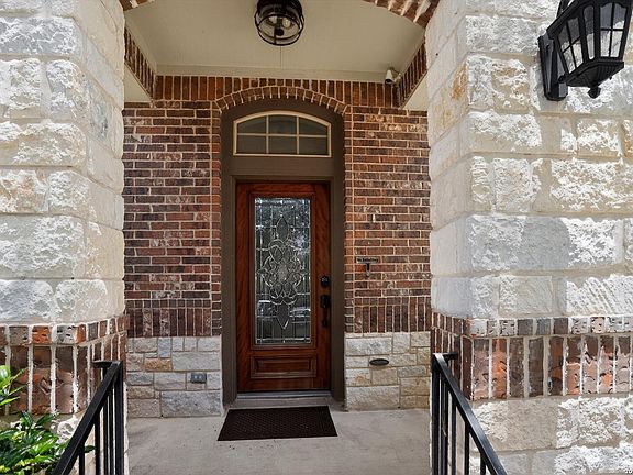 2nd image of 11907 LAMPASAS TRL