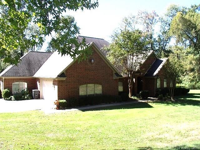 1st image of 18 Dogwood Cir