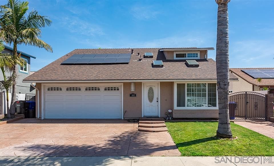 1st image of 2005 Valentino St