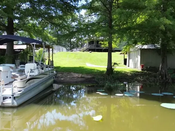 841 Dogwood Trl, Logansport, LA 71049