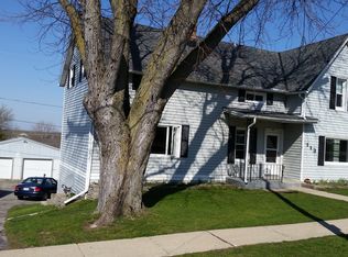 113 N Main St, Iron Ridge, WI 53035