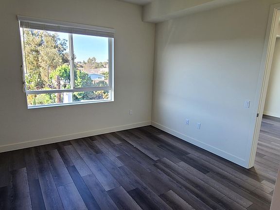 3rd image of 4965 S Centinela Ave #315