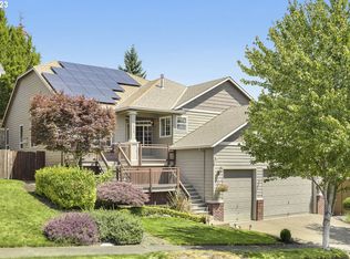 15739 SE Flavel Dr, Portland, OR 97236