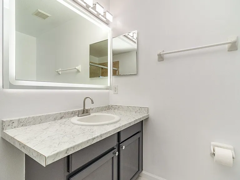 1165 Luminary Cir #102 — Photo 11