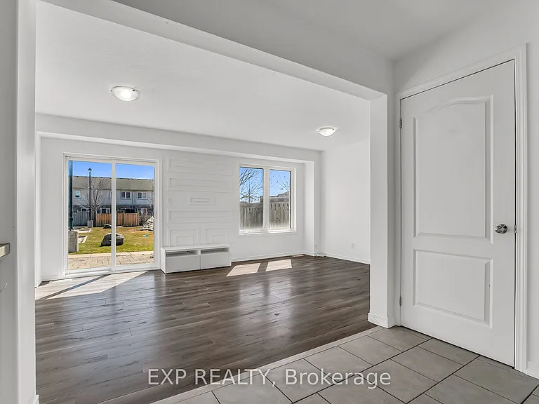 75 Prince William Way #6 — Photo 13