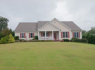 42 Harbour Ridge Dr, Dawsonville, GA 30534