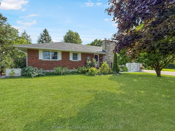 2223 Turner Rd, Thorold, ON L3B 5N5