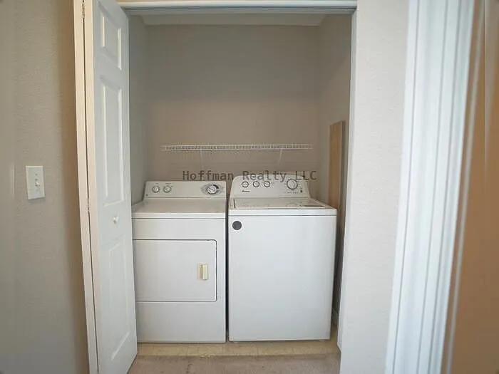 10811 Brickside Ct — Photo 16