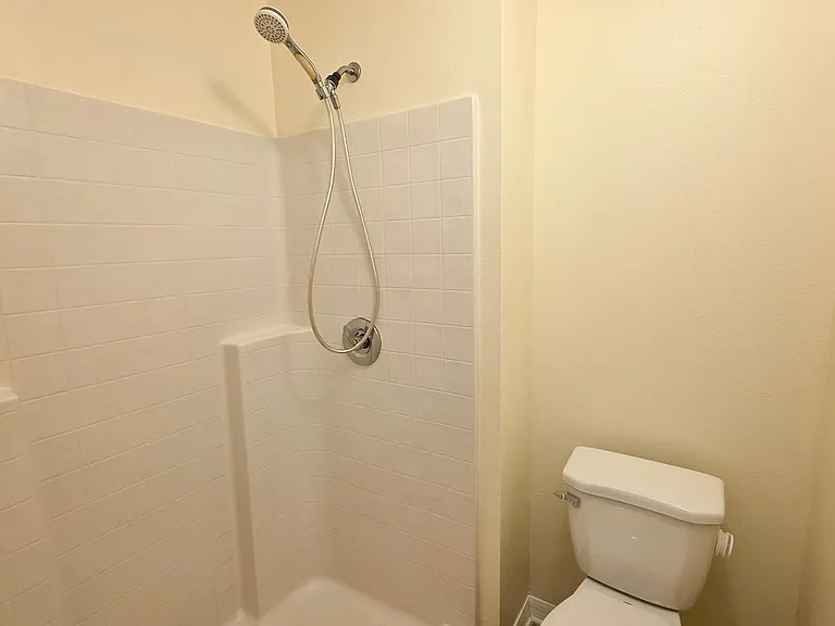 2644 12th Sq SW — Photo 17