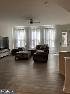 5th image of 1807 River Heritage Blvd