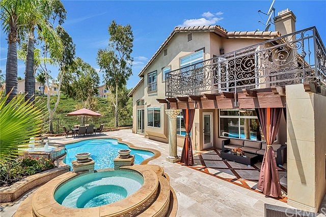1st image of 26872 Anadale Dr