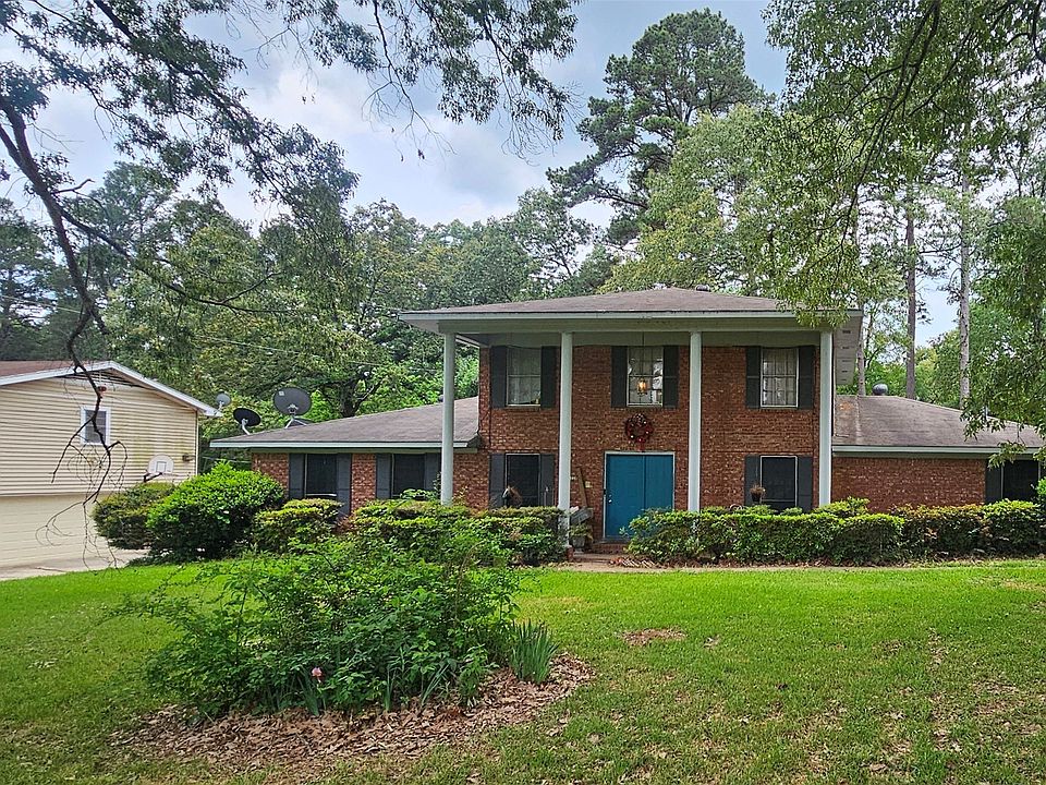 1st image of 3228 Pines Rd