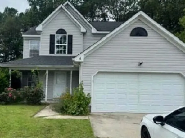 2018 Regency Dr, Suffolk, VA 23434