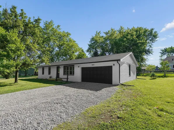 2055 Cherokee Dr, London, OH 43140