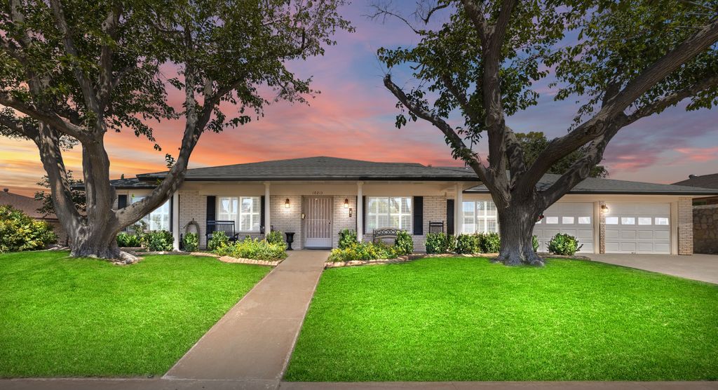 10213 Ridgewood Dr - Property Image