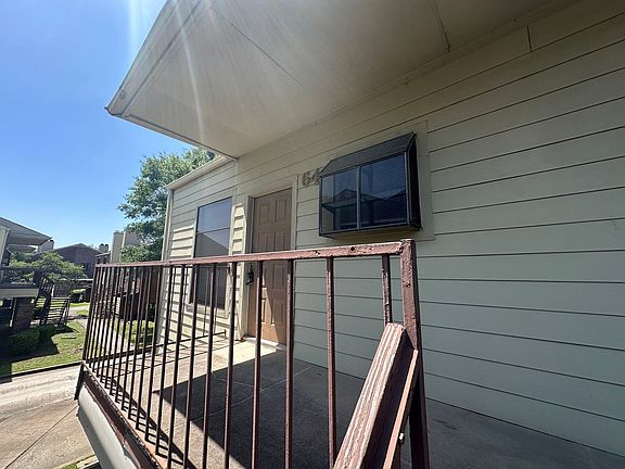 3rd image of 7901 Cambridge St APT 64