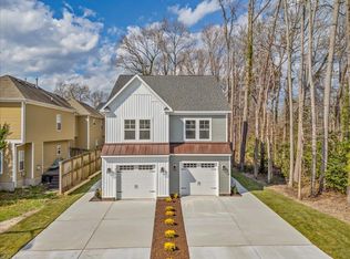903 12th St, Virginia Beach, VA 23451
