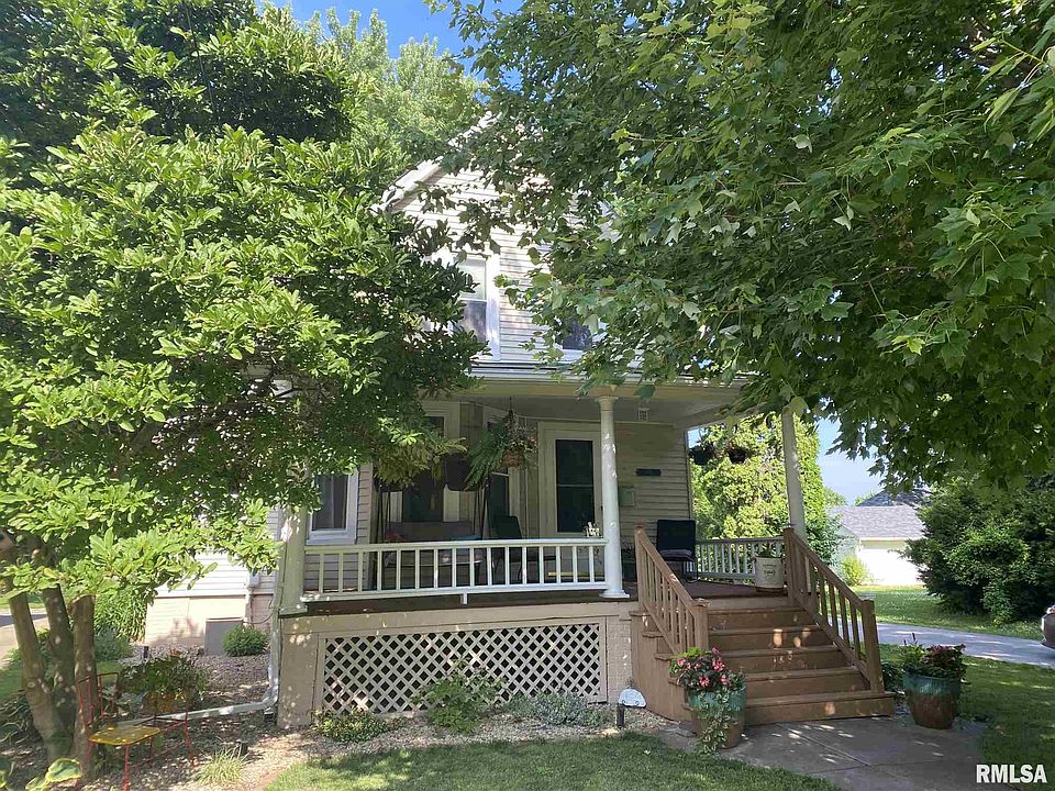 1st image of 766 N Academy St