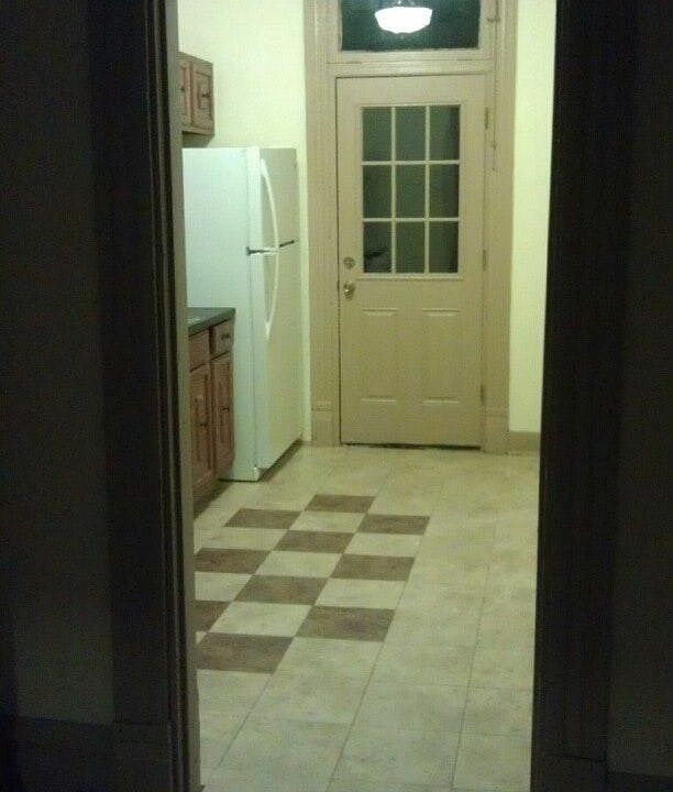 2nd image of 313 California Ave Floor 1