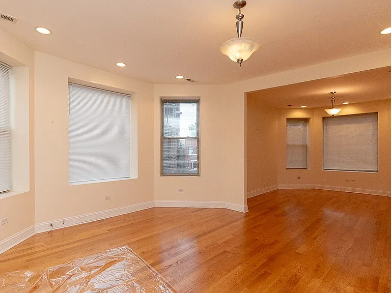 2537 N Kildare Ave #2 — Photo 6